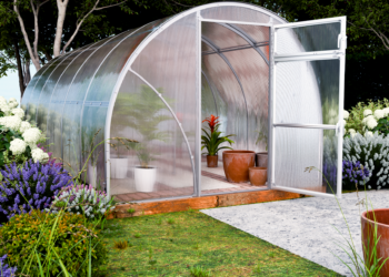 Polükarbonaadist kattega kasvuhoone Sigma Lux 3